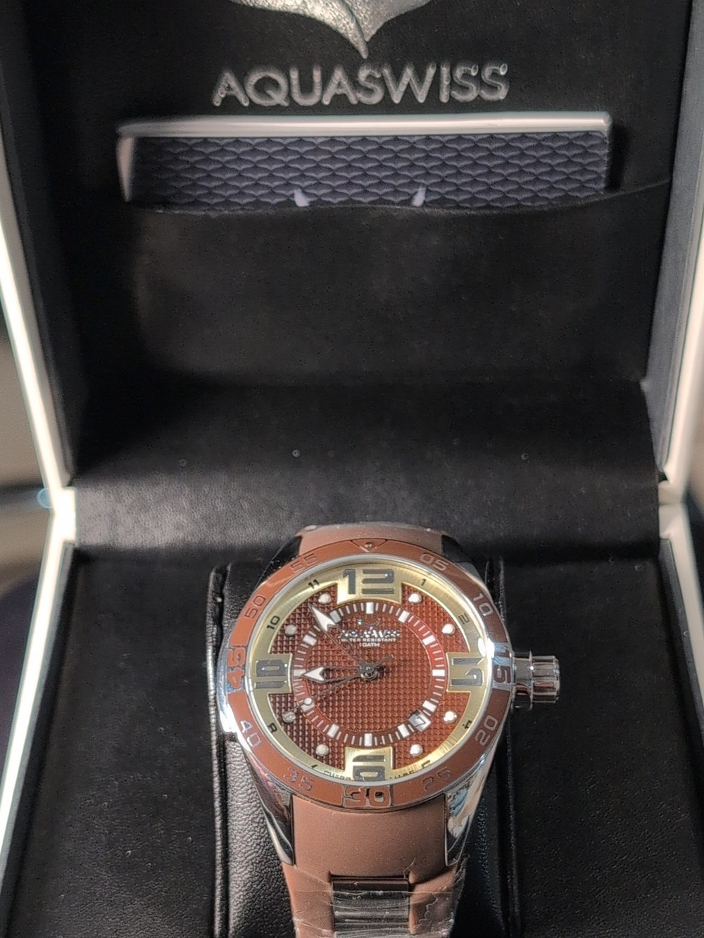 Aquaswiss Trax 3H Men's Watch New!! Stainless Steel Brown Dial